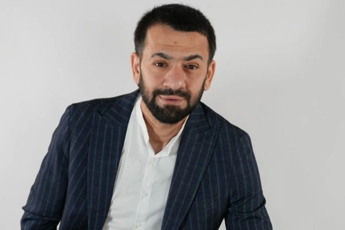 elnur valeh kimdir